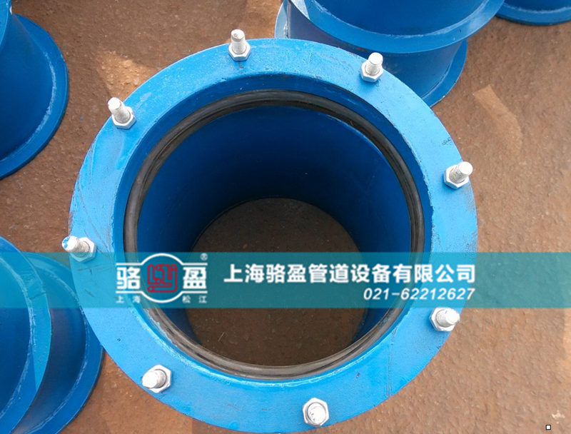 <a href=http://www.ambizomart.com target=_blank class=infotextkey>防水套管</a>和墻體之間的結(jié)合